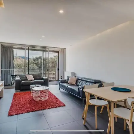 Apartment Nestled Between Lake Burley Griffin, City And Anu Canberra Exterior photo